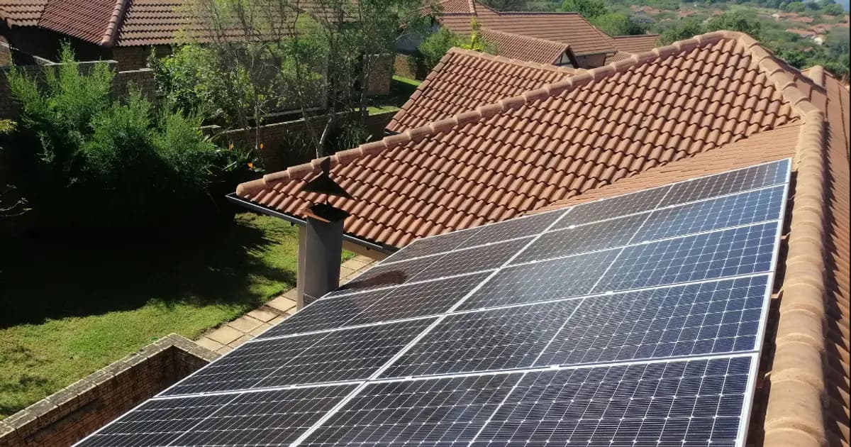 Photovoltaik-Anlage auf einem Hausdach
