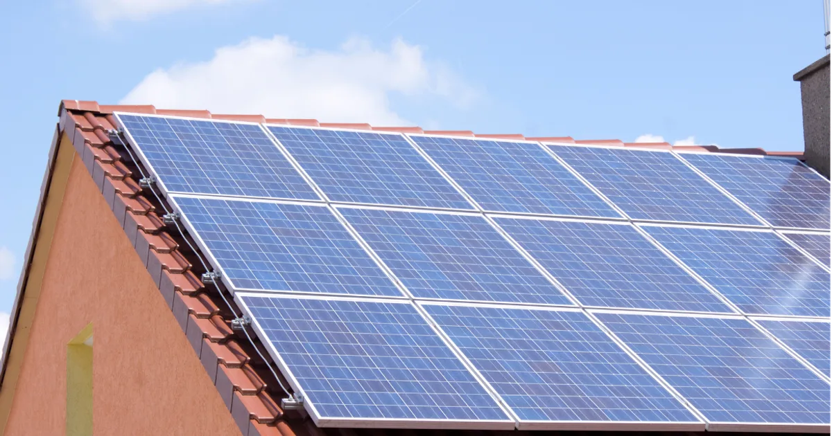 Kosten und erreichbare Autarkie für energieunabhängige Häuser